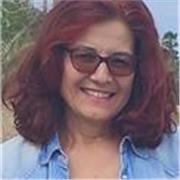 Offro supporto a famiglie che lavorano  con ospitalità a bambini e ragazzi. Esperienze  orto, giardino e aiuto compiti. 
