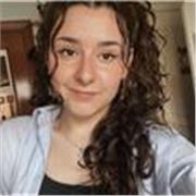 Estudiante de tercero de doble grado de historia y filología clásica. Estudiantes de ESO y Bachillerato