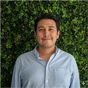 Soy profesor particular porque me interesa transformar la manera en que los estudiantes enfrentan los retos técnicos de ingeniería