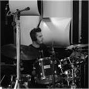 Laureto al Conservatorio Saverio Arlia in Batteria Pop/Rock