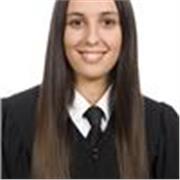 Graduada en Educación Infantil. Ofrece clases particulares adaptadas al nivel y servicio de canguro