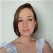 Graduada en Bellas Artes con Máster en Educación Secundaria ofrece clases de dibujo, apoyo escolar y oposiciones