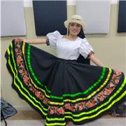 Profesora de danza folclórica, contemporánea y moderna