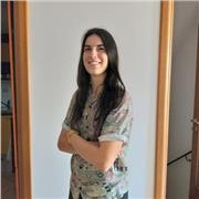 Offro lezioni a ragazzi delle elementari e medie in ambito umanistico, con un approccio attento al bisogno individuale