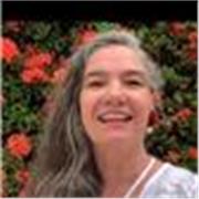 Profesora de química, naturales y cuantica para jóvenes