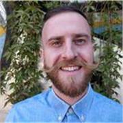 Hi, I’m Joshua, a native English speaker based in Berlin. I help kids learn English in a fun, relaxed, and supportive way. 