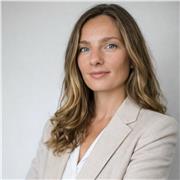 Juriste j’aime la pédagogie et transmettre mes connaissances.