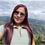 Profesora de español con experiencia como tutora académica