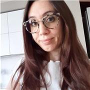 Laureata in lingue offre lezioni di inglese, aiuto per conversazione, grammatica, lessico. Padova e online