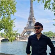 Laureato in ingegneria meccanica e laureando in ingegneria meccatronica. (Docente di matematica con messa a disposizione)