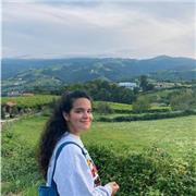 Filóloga Hispánica da clases de Lengua y Literatura Castellana y ELE a cualquier nivel