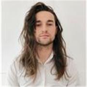 Ragazzo laureato con Master Of Arts presso la University Of West London, offre ripetizioni di inglese (grammatica e conversazione) a ragazzi ed adulti