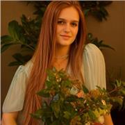 I give 1-1 piano lessons tailored for any level and age