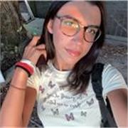 Diplomanda al liceo Classico, offro aiuto compiti e ripetizioni ai ragazzi delle Medie in italiano, storia e geografia