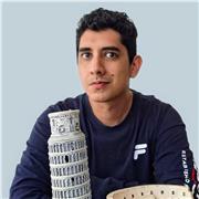 Vivi en Italia y soy licenciado. 7 años de experiencia como profe italiano para: examen B1-B2, turismo A1-A2, actuación, trabajo, hobbie y estudio. Horarios flexibles. Aprovecha esta oportunidad