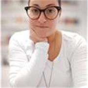 Tutor qualificato disponibile per aiuto compiti e lezioni di lingua spagnola e inglese