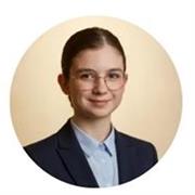 Étudiante en droit et sciences politiques, je donne des cours de français du primaire au lycée compris