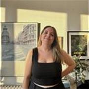 Profesora con C2 en inglés y gran experiencia enseñando a niños, adolescentes y adultos. Ofrezco clases online y presenciales.