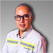 Ingeniero Mecánico con actitud de pedagogía para enseñar a los niños el amor por los números o estudiantes de universitarios que necesiten apoyo en sus materias