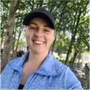 Hi! My name is Caroline and I offer friendly and fun tutoring sessions to help with GCSE, A-Level, and functional skills English.