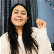 Maestra de preparatoria de álgebra, geometría y trigonometría, geometría analítica, cálculo diferencial e integral y probabilidad