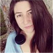 Spanish tutor providing lessons to all ages, levels and professions