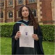 Recent Biology university graduate looking to teach biology (GCSE/A Level) to students online. 