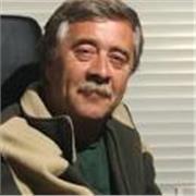 Per gli studenti che vogliono imparare a suonare gli accordi sulla chitarra per cantare da soli e cantare con gli altri!