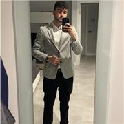 Trasformo la passione per il basket in un percorso di crescita e successo.