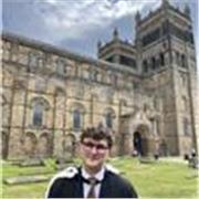 A History and English tutor with two years of experience and a first class degree from Durham University 