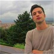 Disponibile a insegnare la lingua italiana, a studenti e a persone adulte.