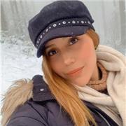 Profesora joven, tengo buena relación con los niños, me gusta enseñar y aprender de ellos