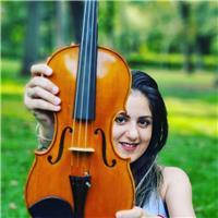 Profesora de violín cubana graduada de la universidad ofrezco clases particulares para todas las edades