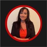 Profesor de Teologia apto para las edades y niveles.