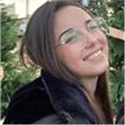 Profesora titulada con experiencia y formación en lengua y literatura española imparte clases online. 