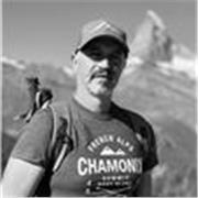 Profesor titulado en Marketing Digital con más de 10 años de experiencia