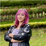 Profesora de Filosofía y Letras
Apasionada por el pensamiento crítico, con experiencia con niños y jóvenes adultos