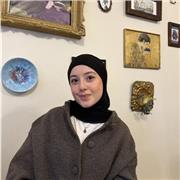 I teach History and English Language and Literature at GCSE and A Level, as well as English at Primary level, all online