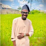 I am an a seasoned English Oriented teacher.