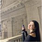 sono una studentessa al terzo anno di infermieristica e cerco dei ragazzi/adulti da seguire