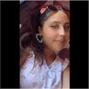 Ragazza diplomata in Ragioneria Informatica, conseguiti anche tre anni di Liceo Classico, e laureanda in Architettura, offre lezioni private delle materie umanistiche, informatiche e scientifiche. 
Ottima conoscenza dell’inglese