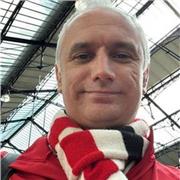 I am an experienced teacher who is adaptable and enthusiastic