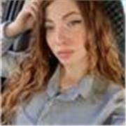 Offro ripetizioni online a ragazzi di scuola elementare e media per migliorare le competenze nelle discipline umanistiche.