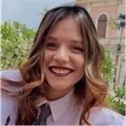 Laureata in magistrale di Ingegneria impartisce lezioni di matematica per ragazzi di medie e superiori, online. 