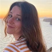 Profesora de primaria y 1 y segundo de la eso. Amplia experiencia en grupo