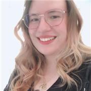 Jeune diplômée de 22 ans propose ses services pour apprendre le dessin