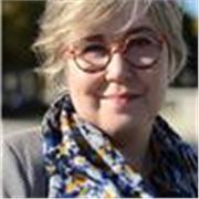 formatrice pour adultes et coach de responsable d'entreprises, diplômée en droit, gestion d'entreprises (DESS ) et RH et stratégie