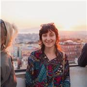 Laureata in lingua cinese, offre lezioni private online a bambini e adulti