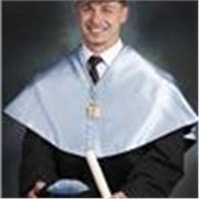 Profesor de francés apto para todas las edades y todos los niveles.