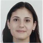 Insegnante di materie umanistiche, laureata in Storia e Archeologia. Esperienza anche con studenti DSA.